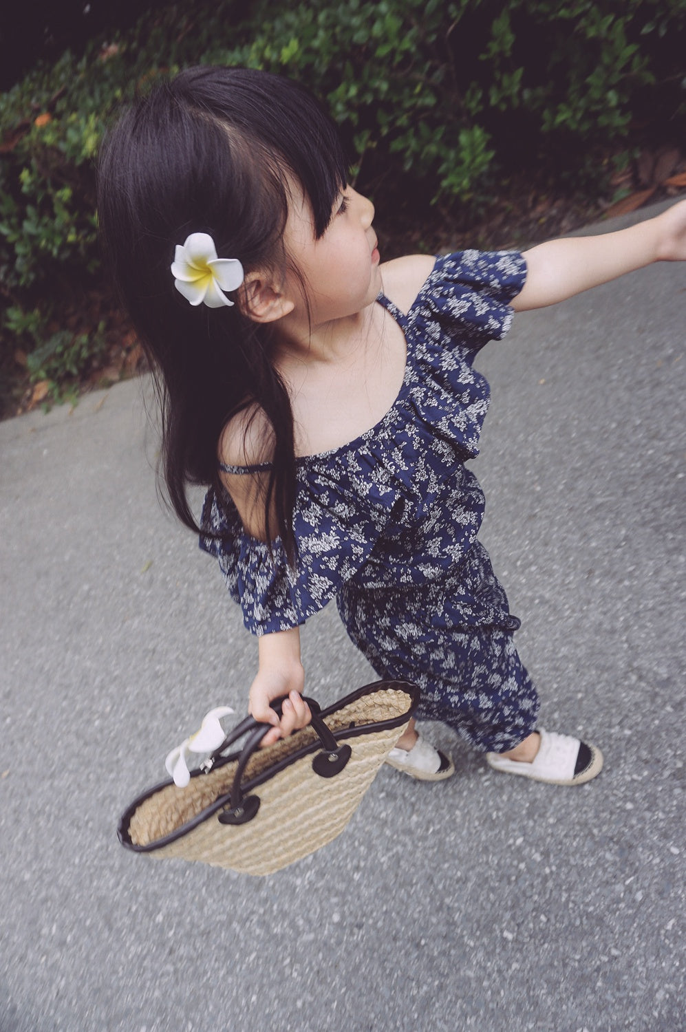 Girls Floral Off Shoulder Blouse and Short Set- Navy
